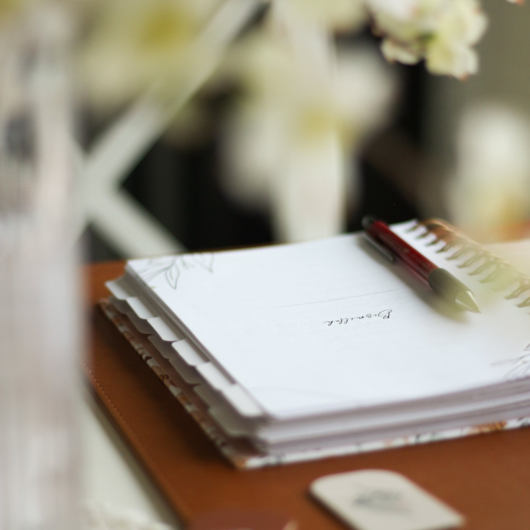 人生を静かに振り返る時間をイメージ